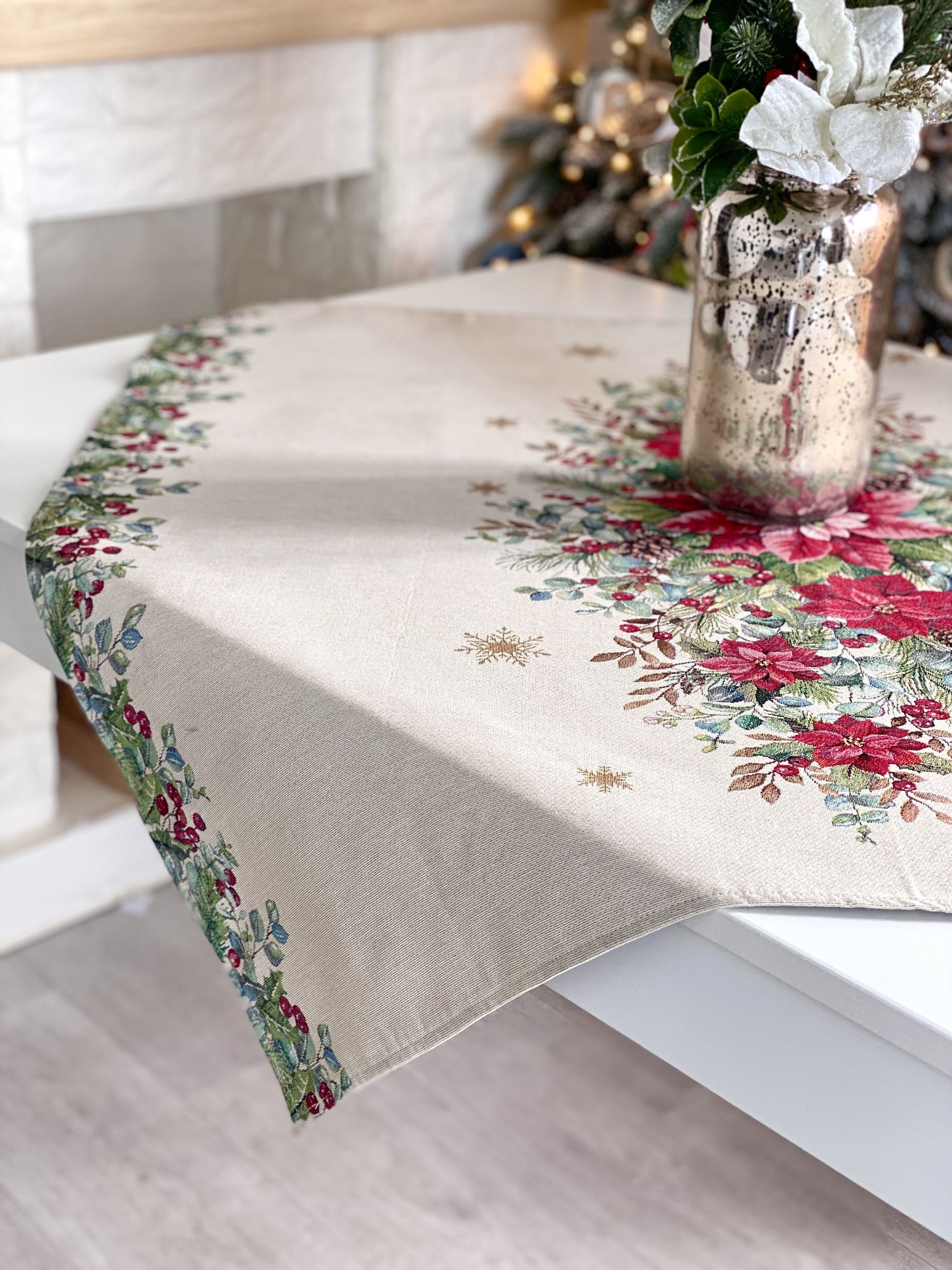 Christmas Tablecloth «Holly &amp; Ivy Charm» with Silver Lurex - Luxury Tapestry - Textile4Family
