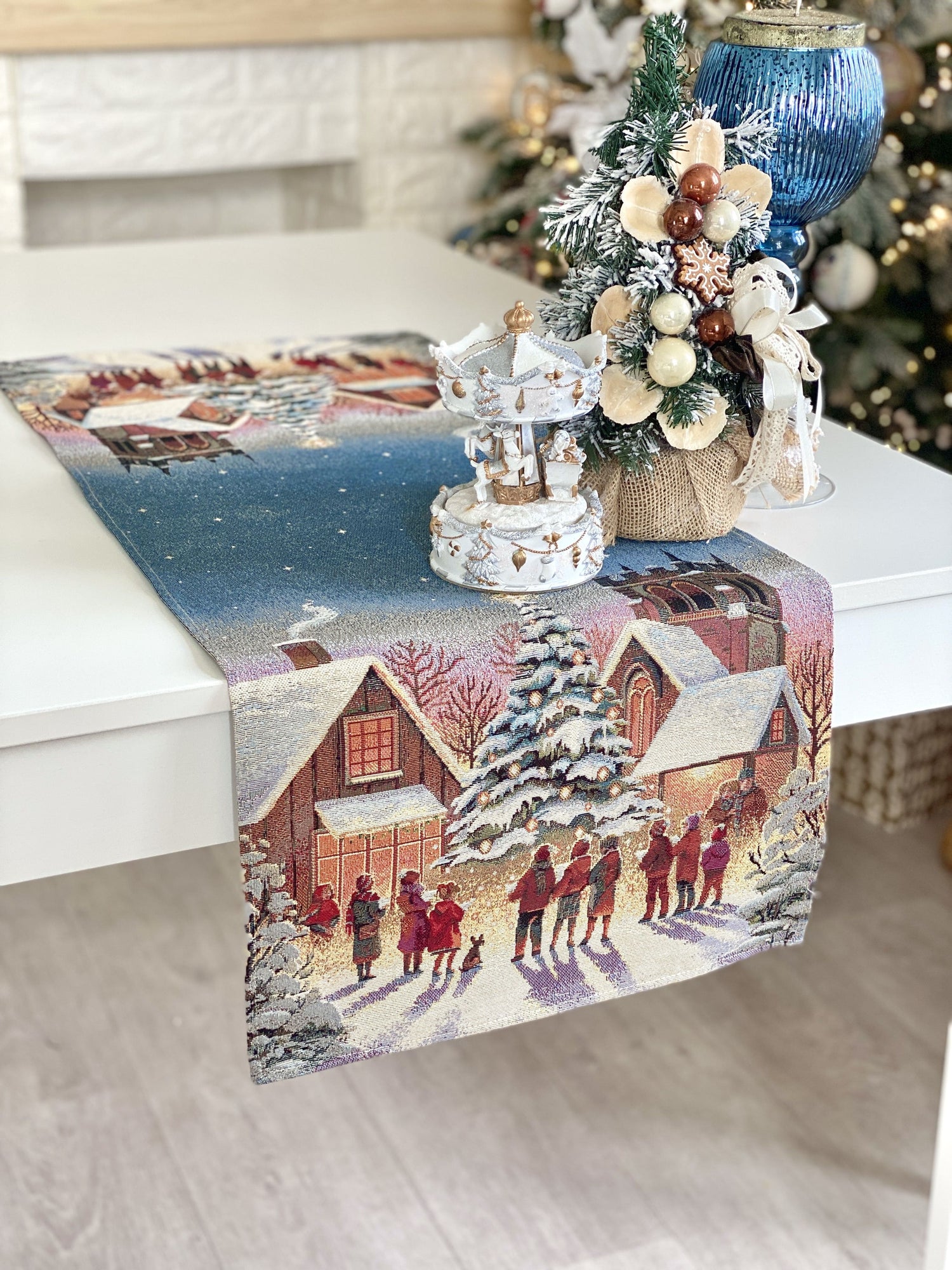 Christmas Table Runner  «Enchanted Carol Nights» with Golden Lurex - Luxury Tapestry - Textile4Family