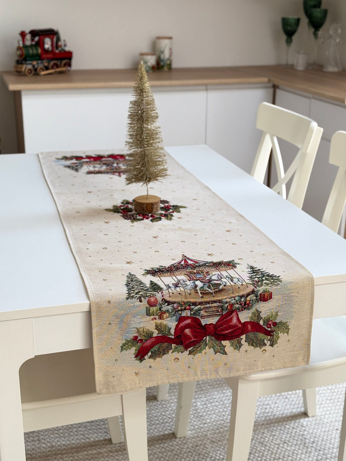 Christmas Table Runner «Christmas Wonderland» with golden thread - High quality tapestry