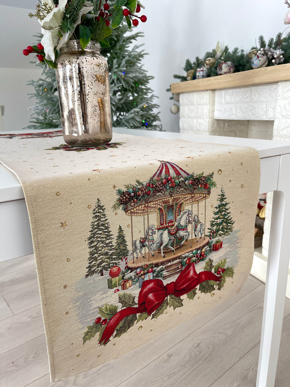 Christmas Table Runner «Christmas Wonderland» with golden thread - High quality tapestry