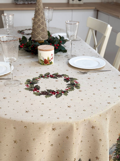 Christmas Oval Tablecloth «Christmas Wonderland» with golden thread - High quality tapestry