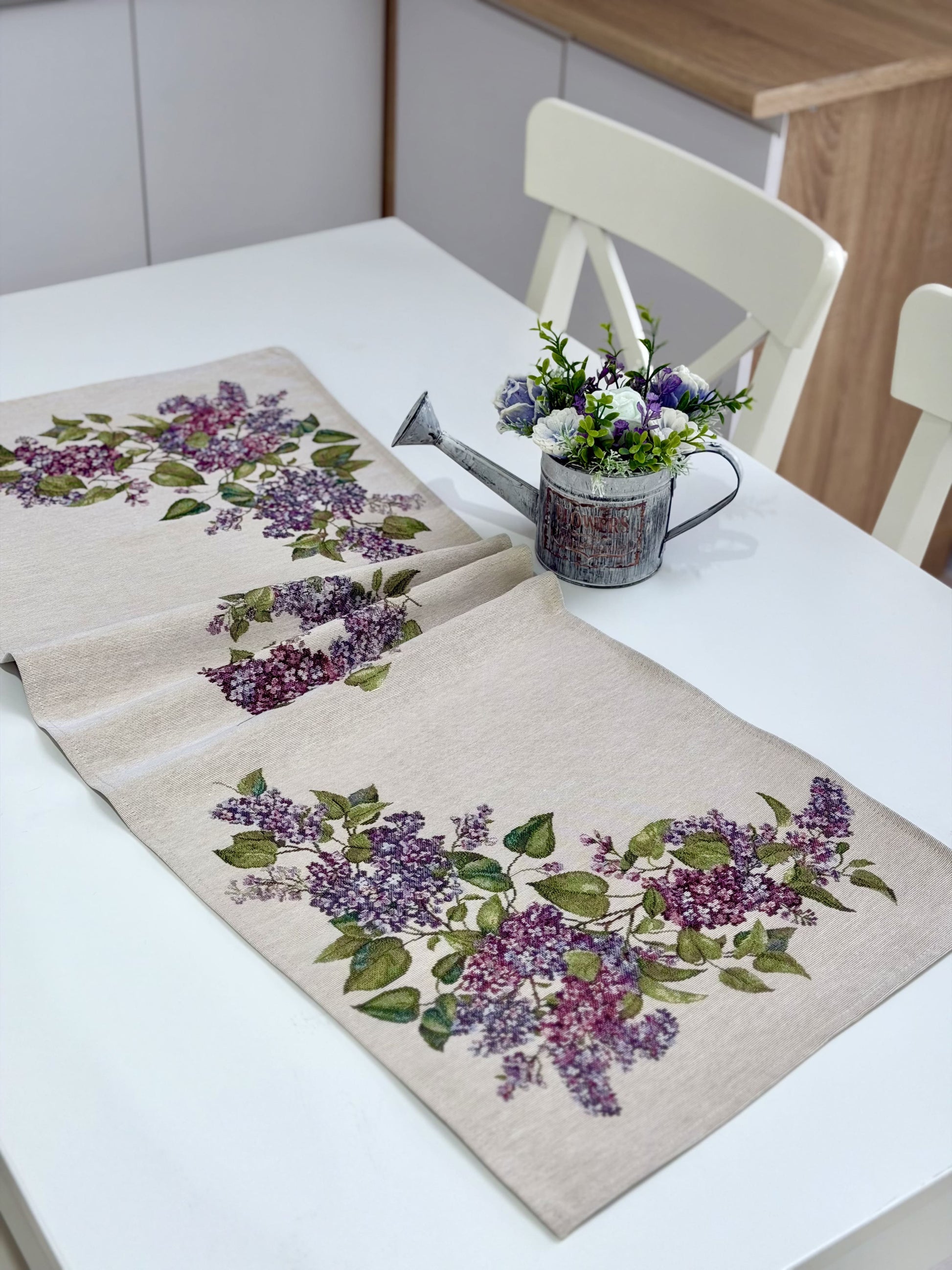 Table Runner «Lilac» - Premium Tapestry - Textile4Family