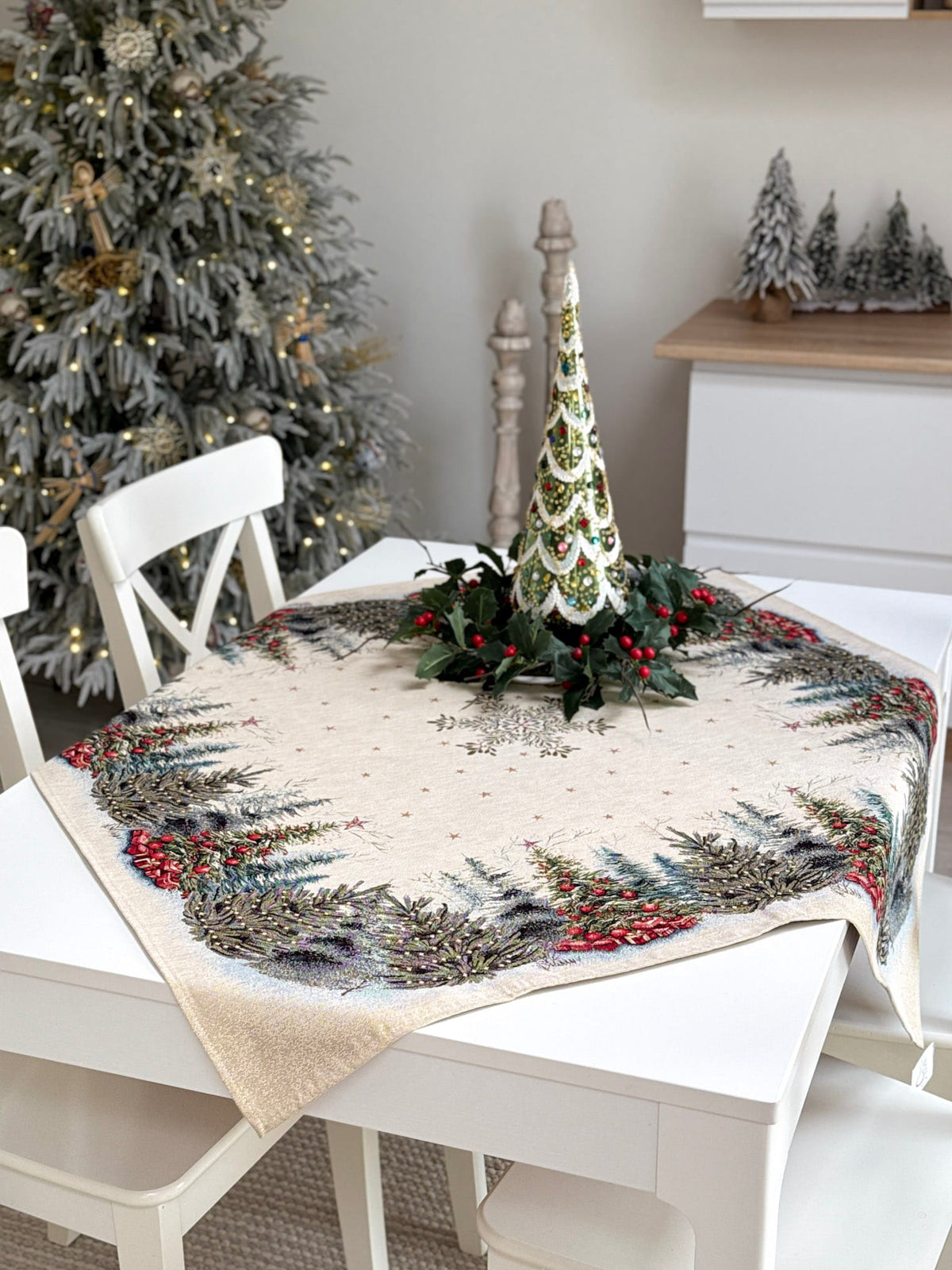 Christmas Tablecloth «Winter Evergreen» with golden thread - High quality tapestry