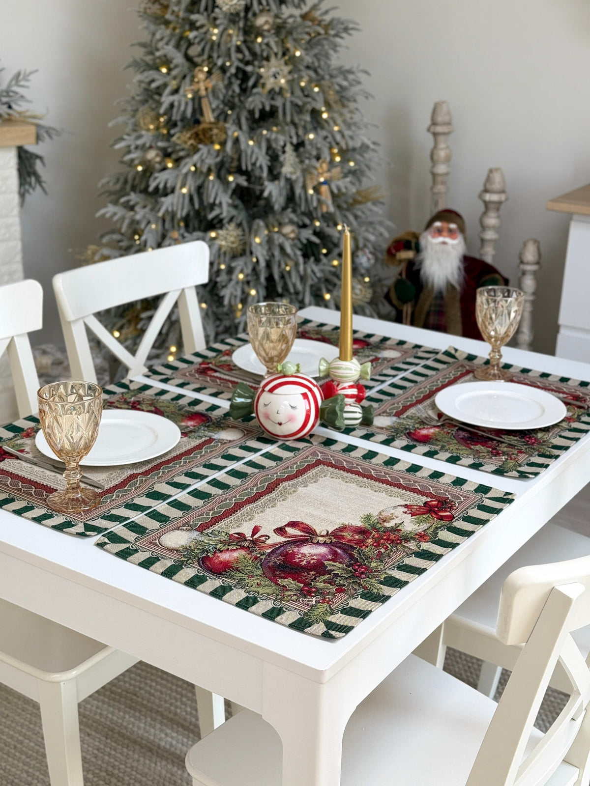 Christmas Placemat set «Christmas Heritage» with golden thread - High quality tapestry