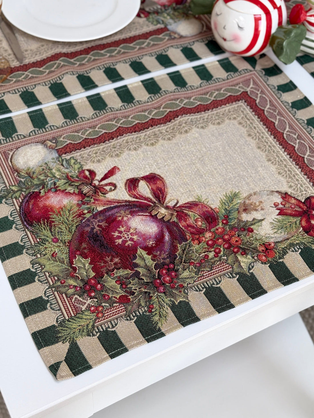 Christmas Placemat set «Christmas Heritage» with golden thread - High quality tapestry