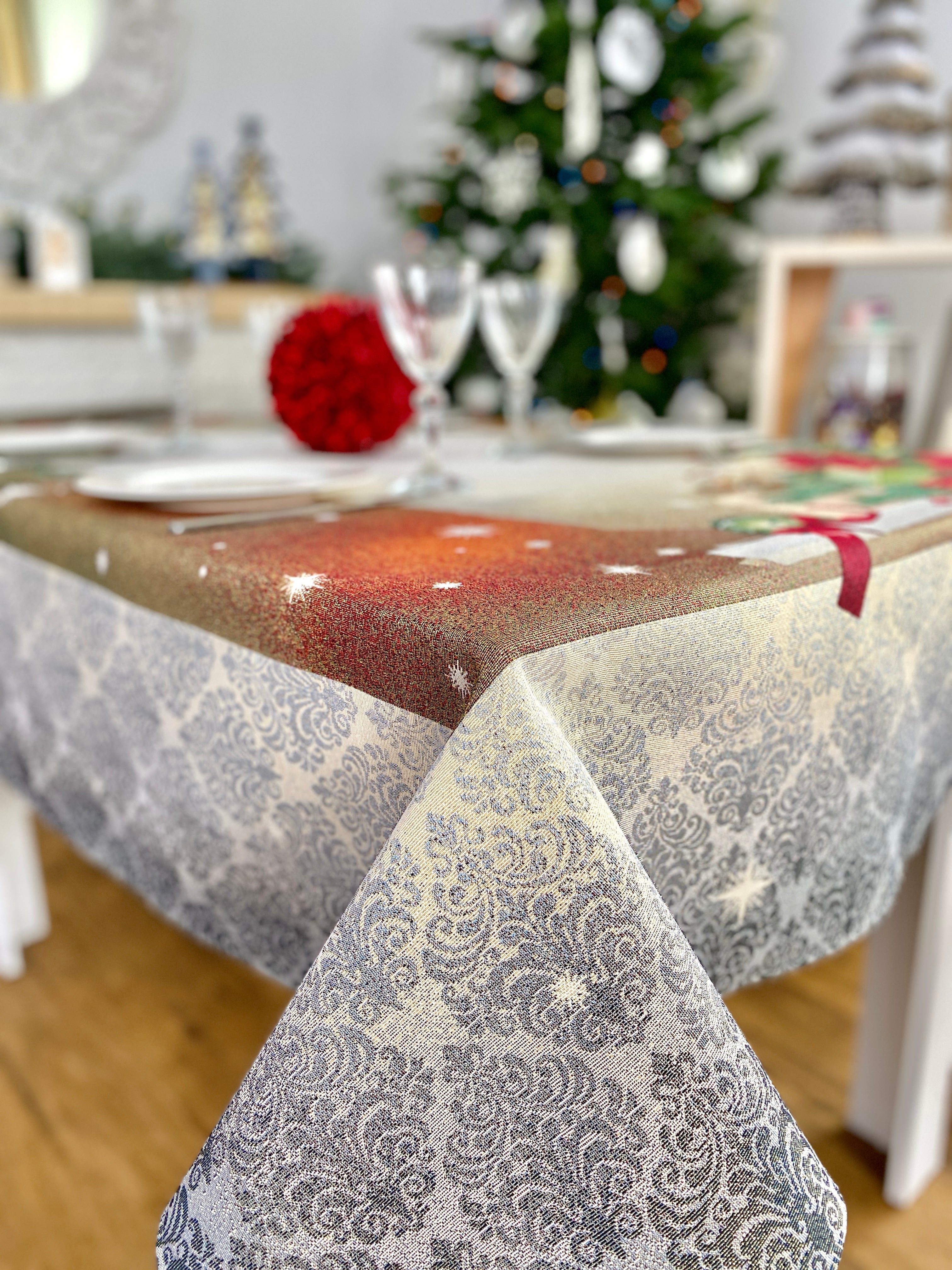 Christmas tapestry Tablecloth "Night before Christmas" with golden thread Limaso Textile