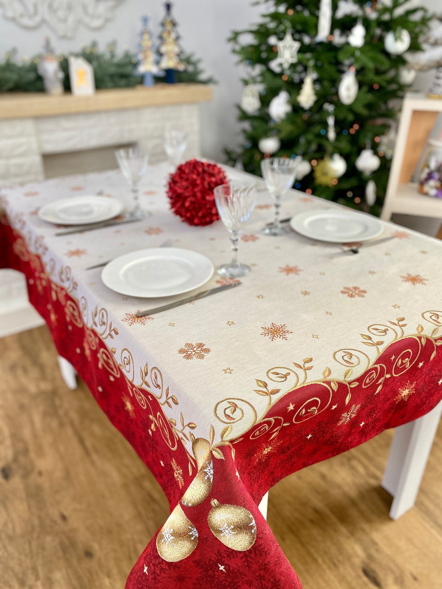 Christmas tapestry Tablecloth "Christmas Miracle" without lurex Limaso Textile