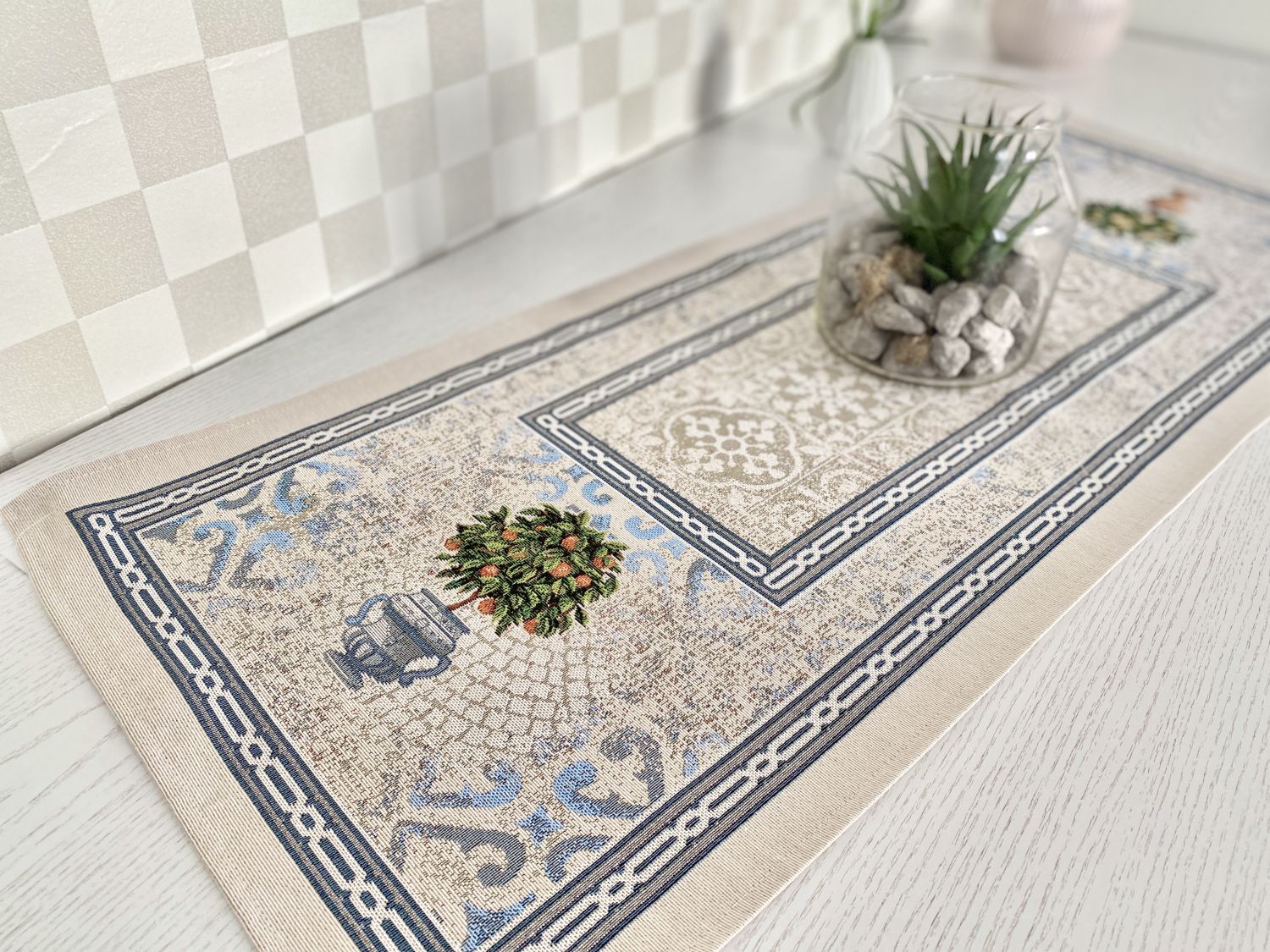 Tapestry table runner «Oliva» Limaso Textile