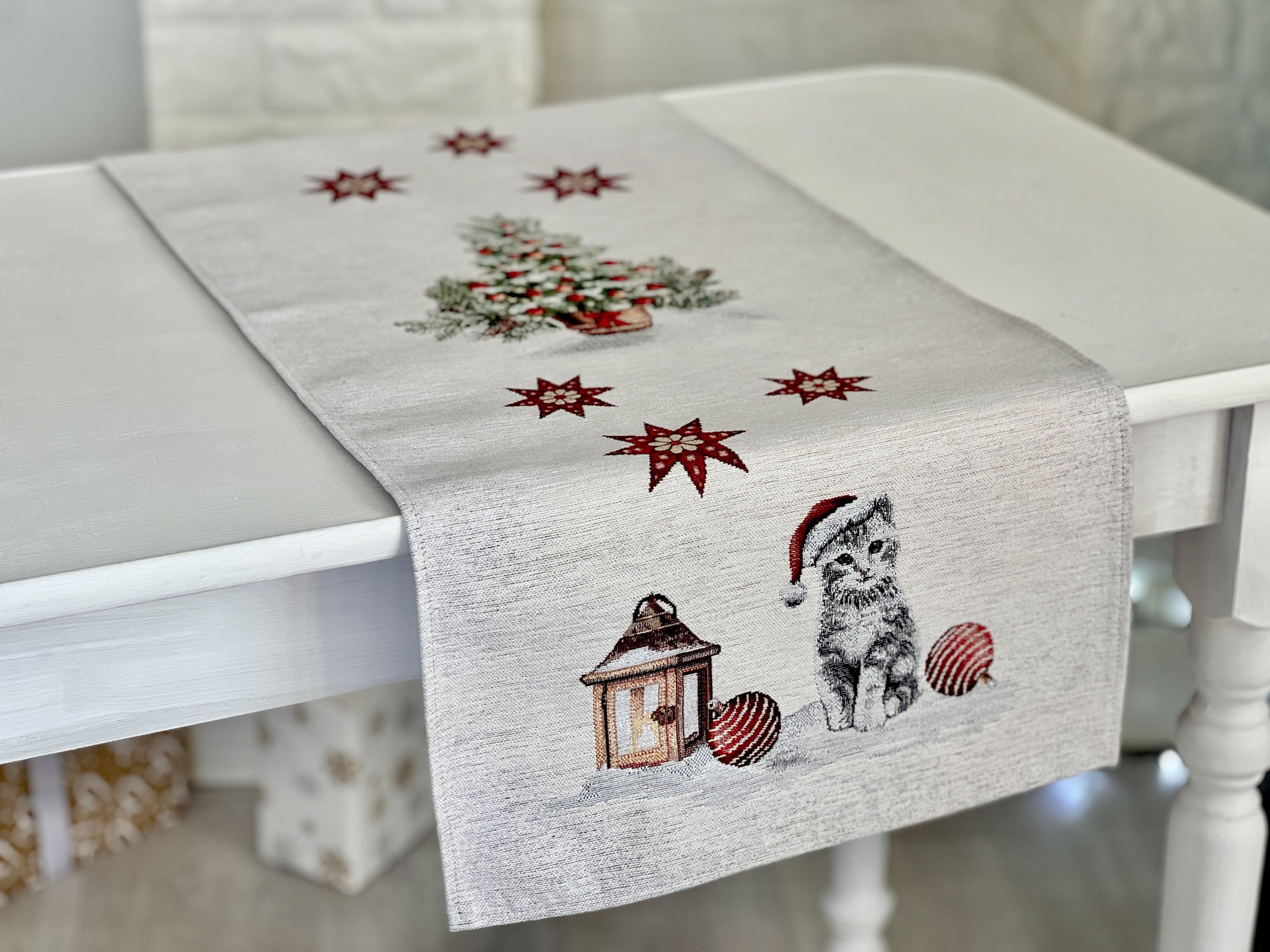 Christmas Tapestry Table runner «Christmas kittens» With microfibre &amp; silver lurex Limaso Textile