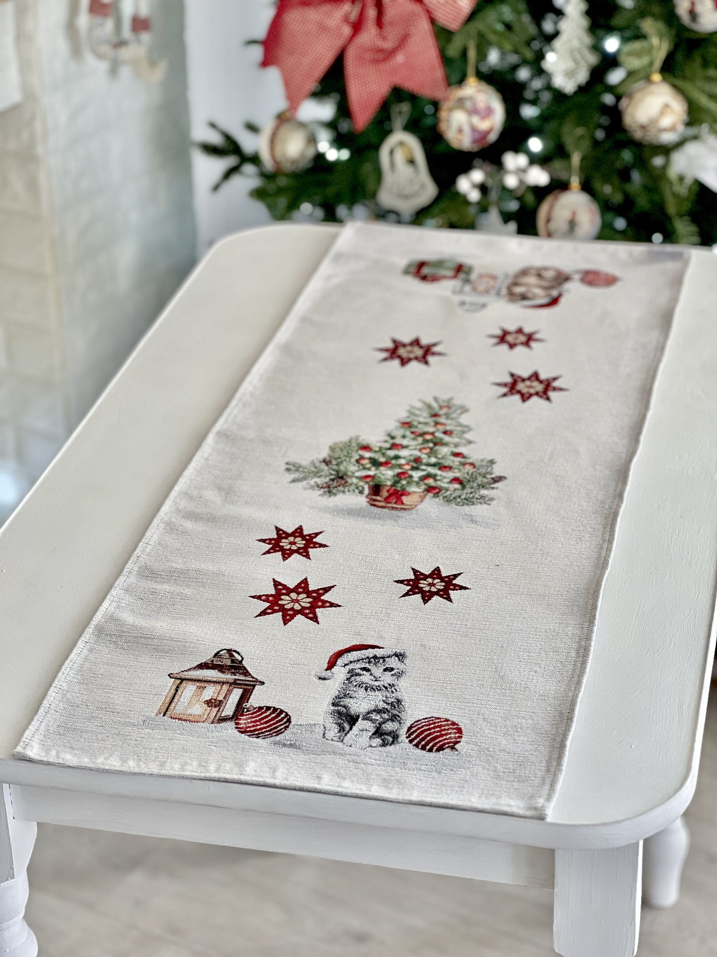 Christmas Tapestry Table runner «Christmas kittens» With microfibre & silver lurex