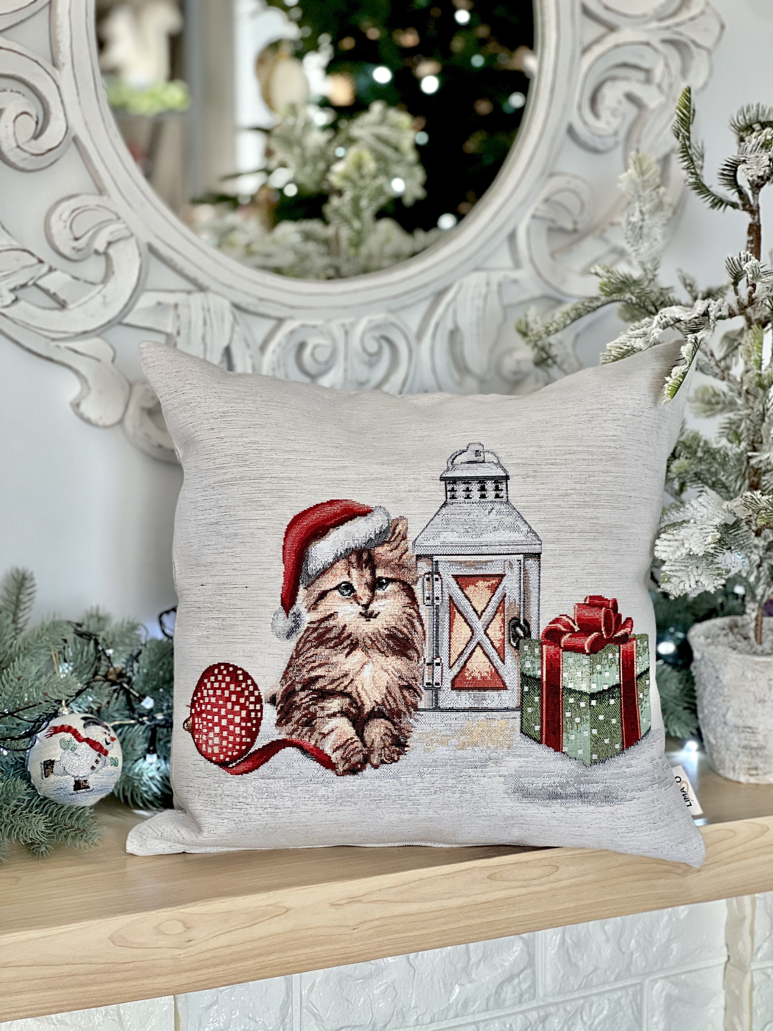 Winter Holiday tapestry cushion cover «Christmas kittens» With microfibre &amp; silver lurex
