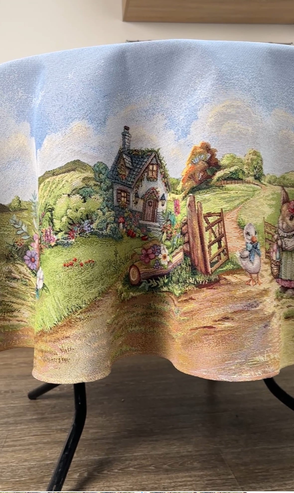 Easter Round Tablecloth «Bunny countryside» - Luxury Tapestry - Textile4Family