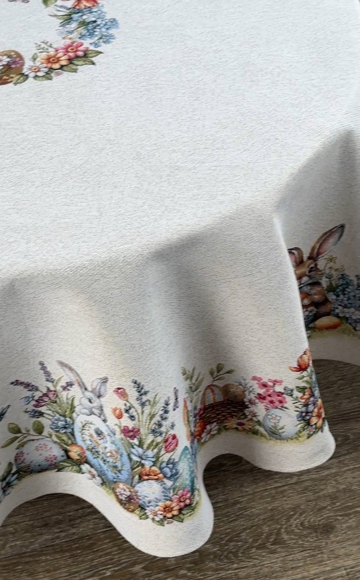 Easter Round Tablecloth «Spring Easter Eggs» - Luxury Tapestry - Textile4Family