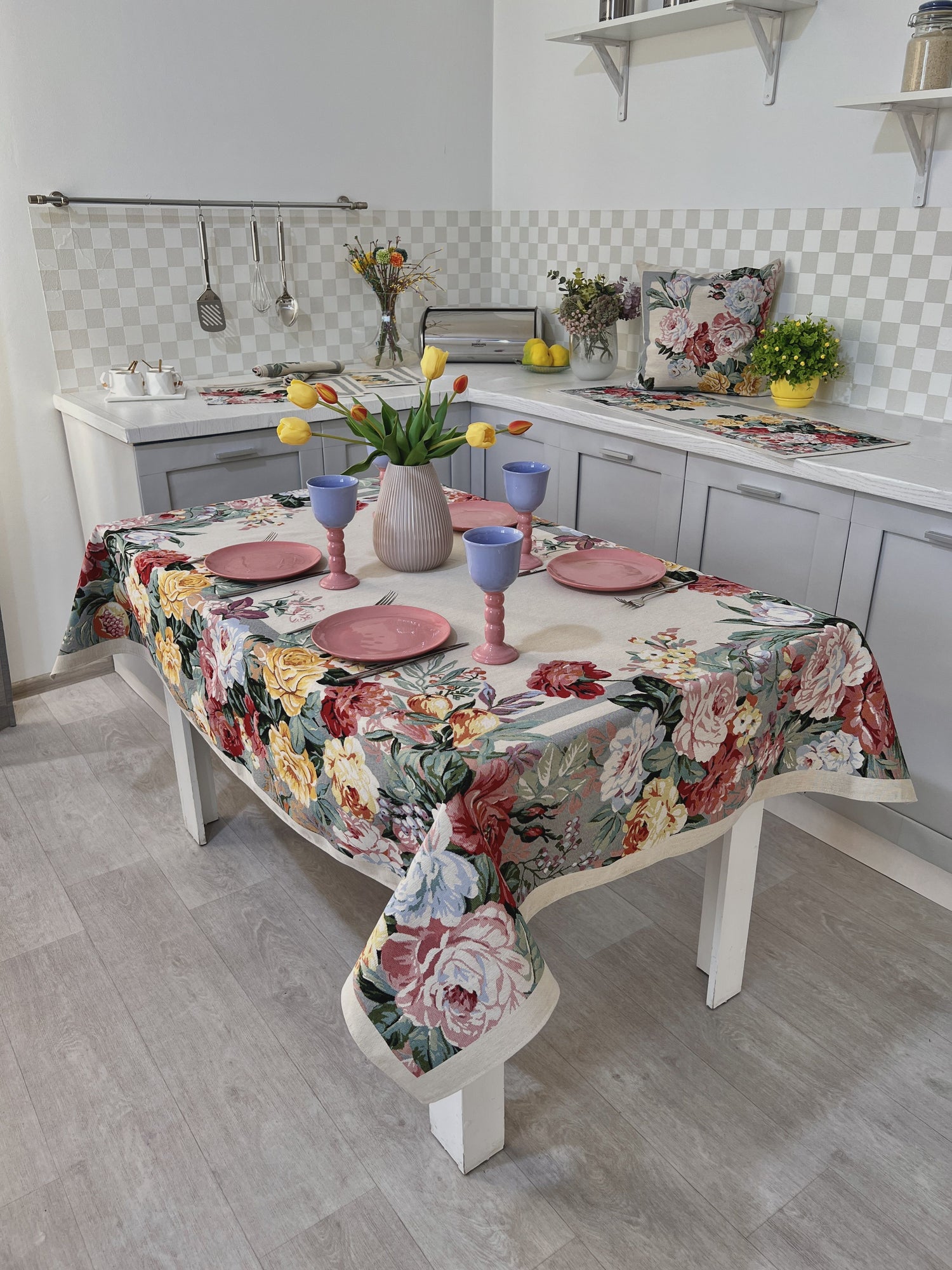 Tapestry tablecloth «Tanzanita»