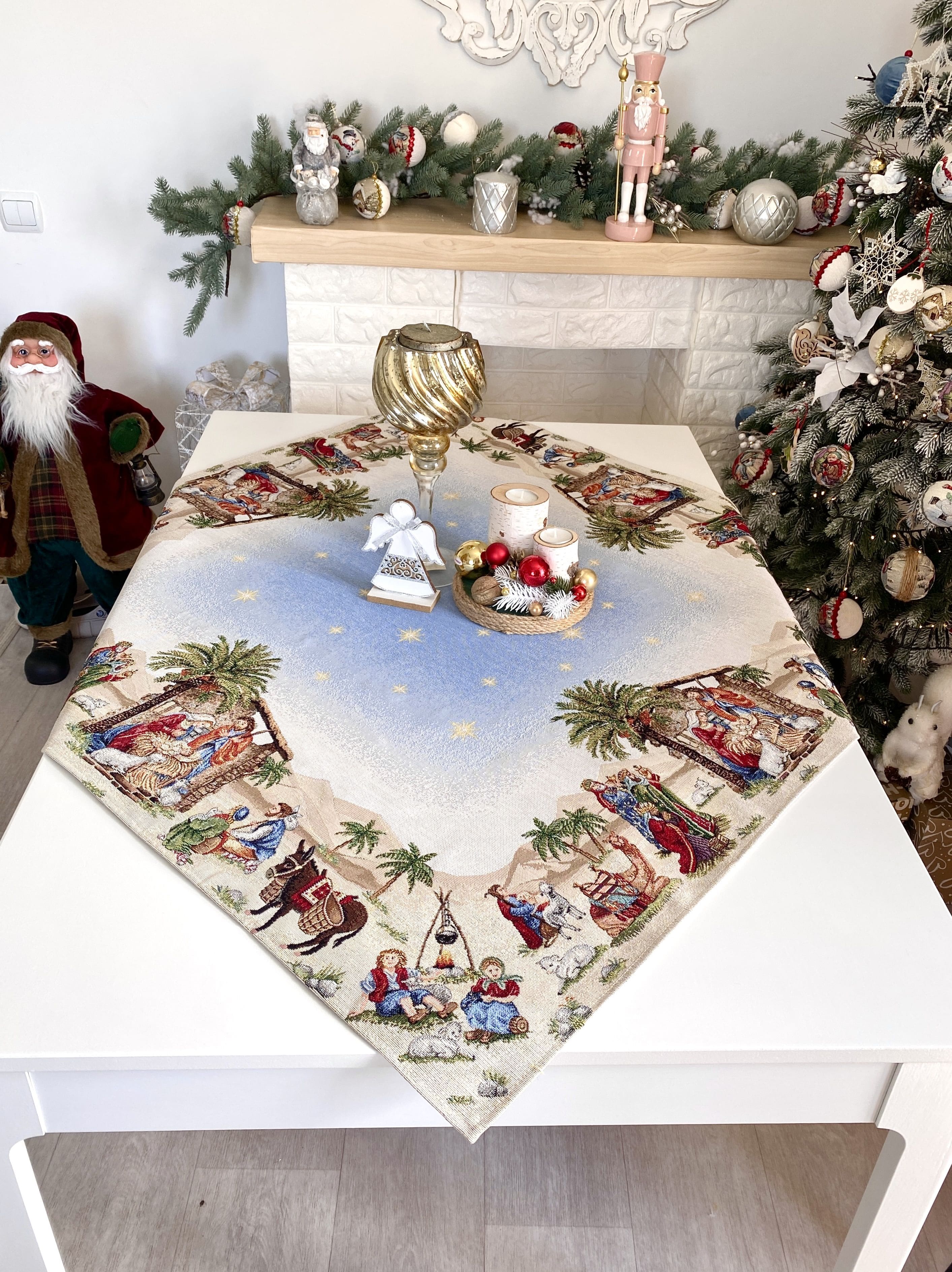 Christmas Tablecloth «Topino» with Golden Lurex - Luxury Tapestry - Textile4Family