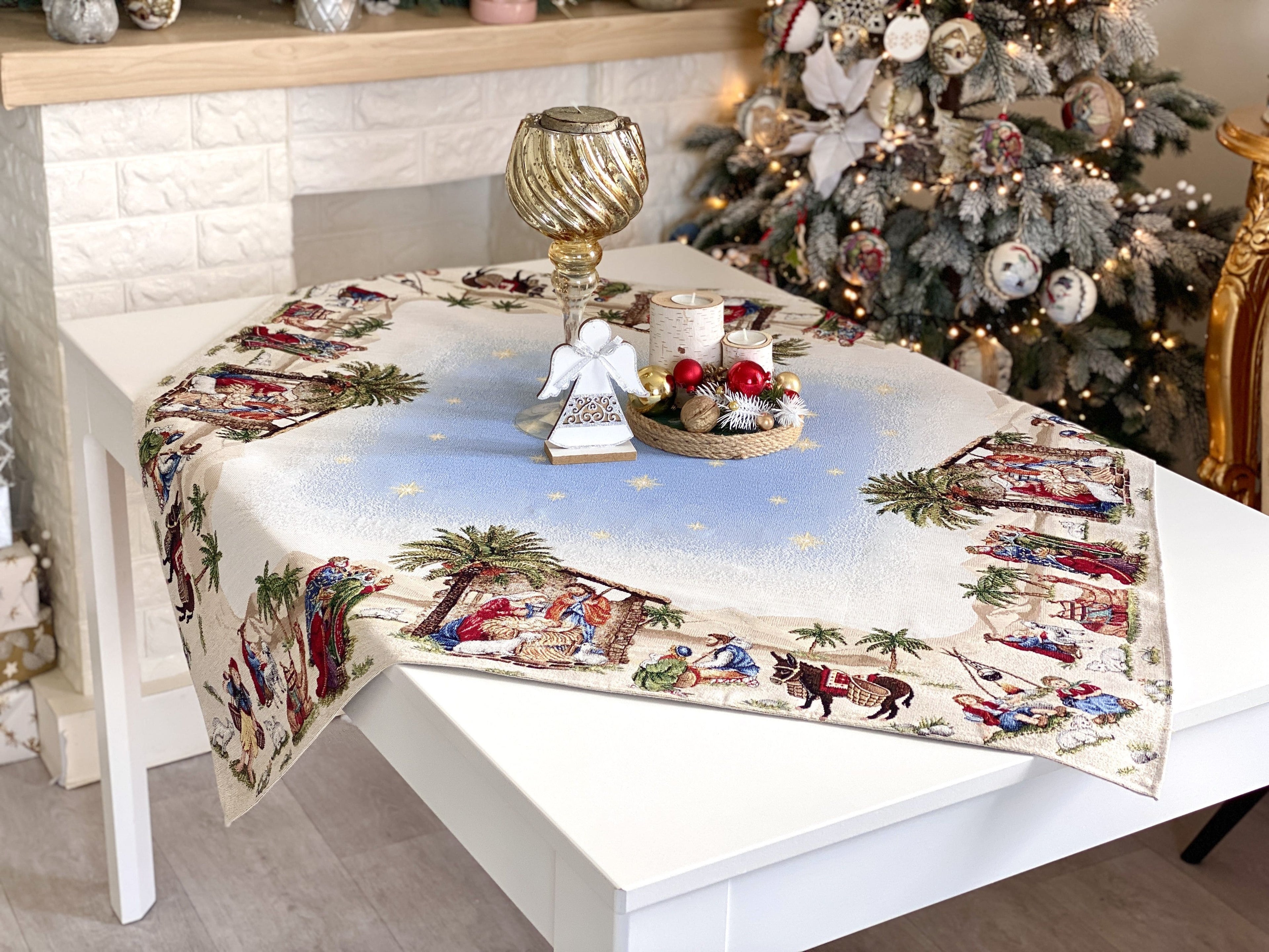 Christmas Tablecloth «Topino» with Golden Lurex - Luxury Tapestry - Textile4Family