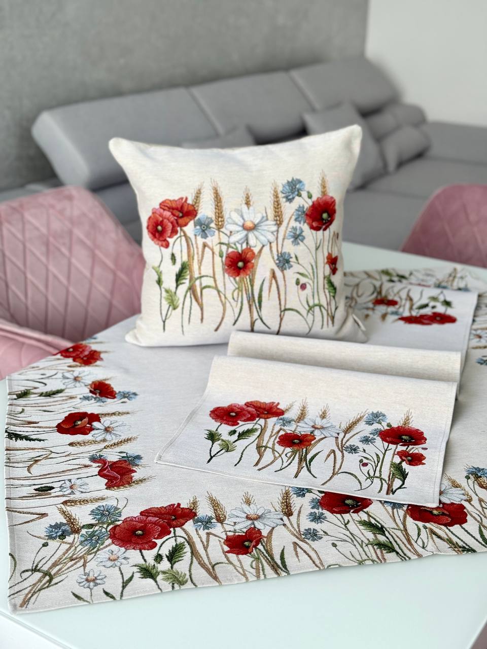 Tapestry tablecloth «Poppies and daisies» Limaso Textile