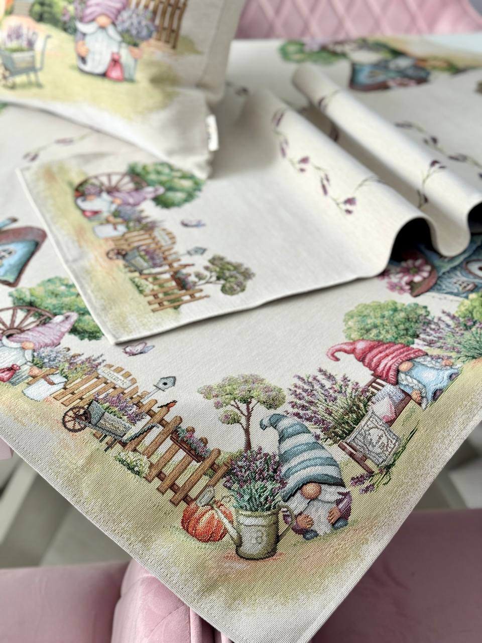 Tapestry table runner «Magic summer» Limaso Textile