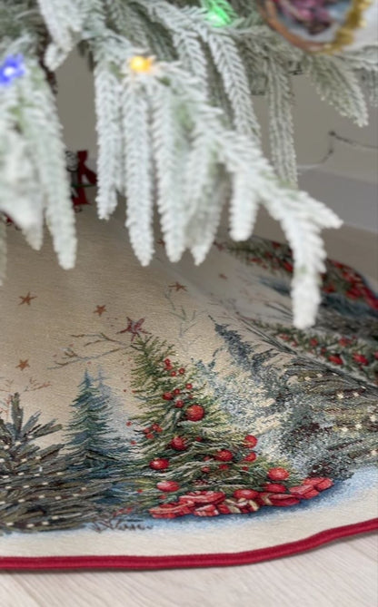 Christmas Tree skirt «Winter Evergreen» with golden thread - High quality tapestry