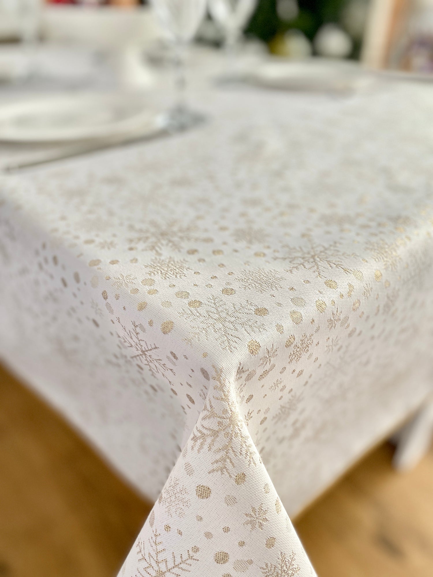 Buy Christmas Tablecloth Double-sided with Teflon coating "WINTER" (golden lurex) UK Textil4Family