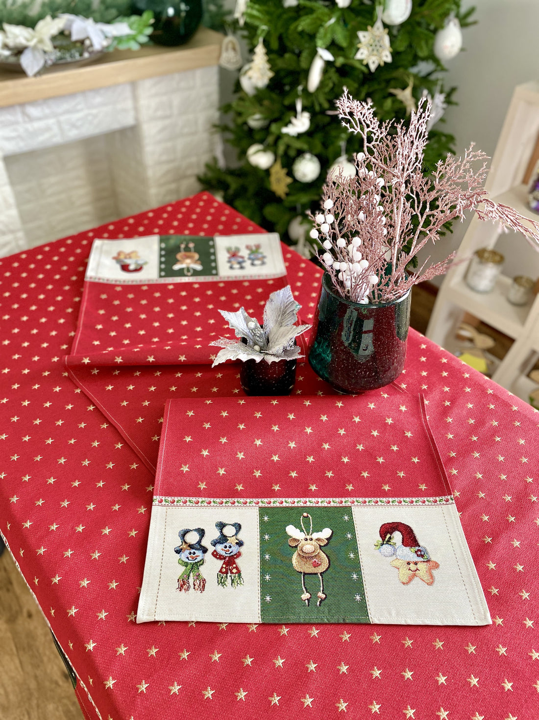Christmas Tapestry Table Runner "Sweet Christmas"