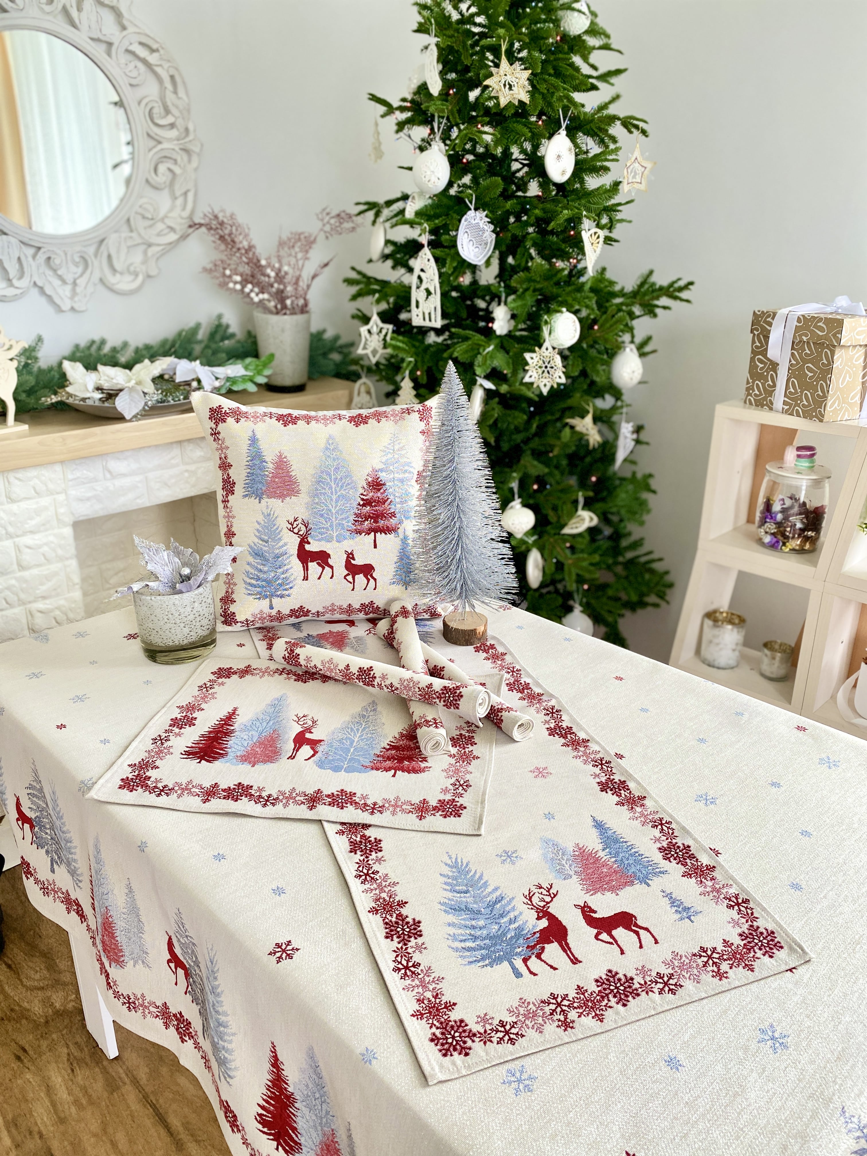 Buy Christmas Tapestry Table Runner "Christmas symphony" with silver thread UK Textil4Family